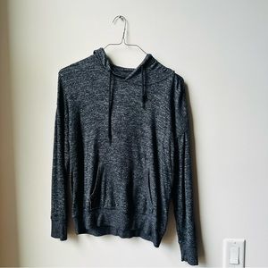 HARLOWE & GRAHAM - Pullover Hoodie